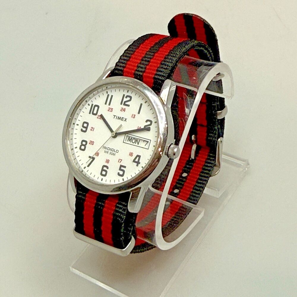 Timex Easy Reader T20461 Men's 35mm Watch Black Red Nylon EUC - Picture 6 of 12